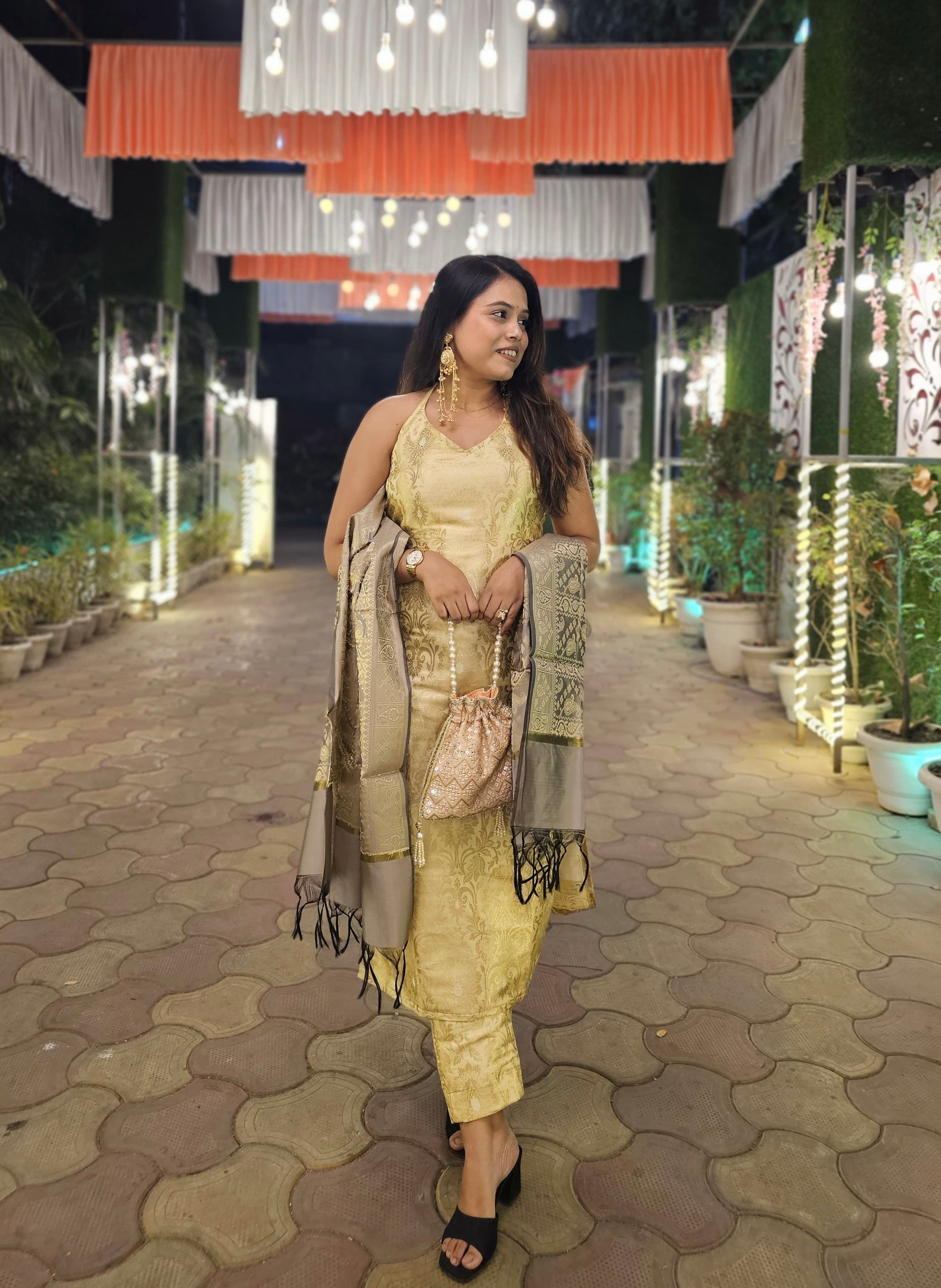 Noor- Kurta Pant Set