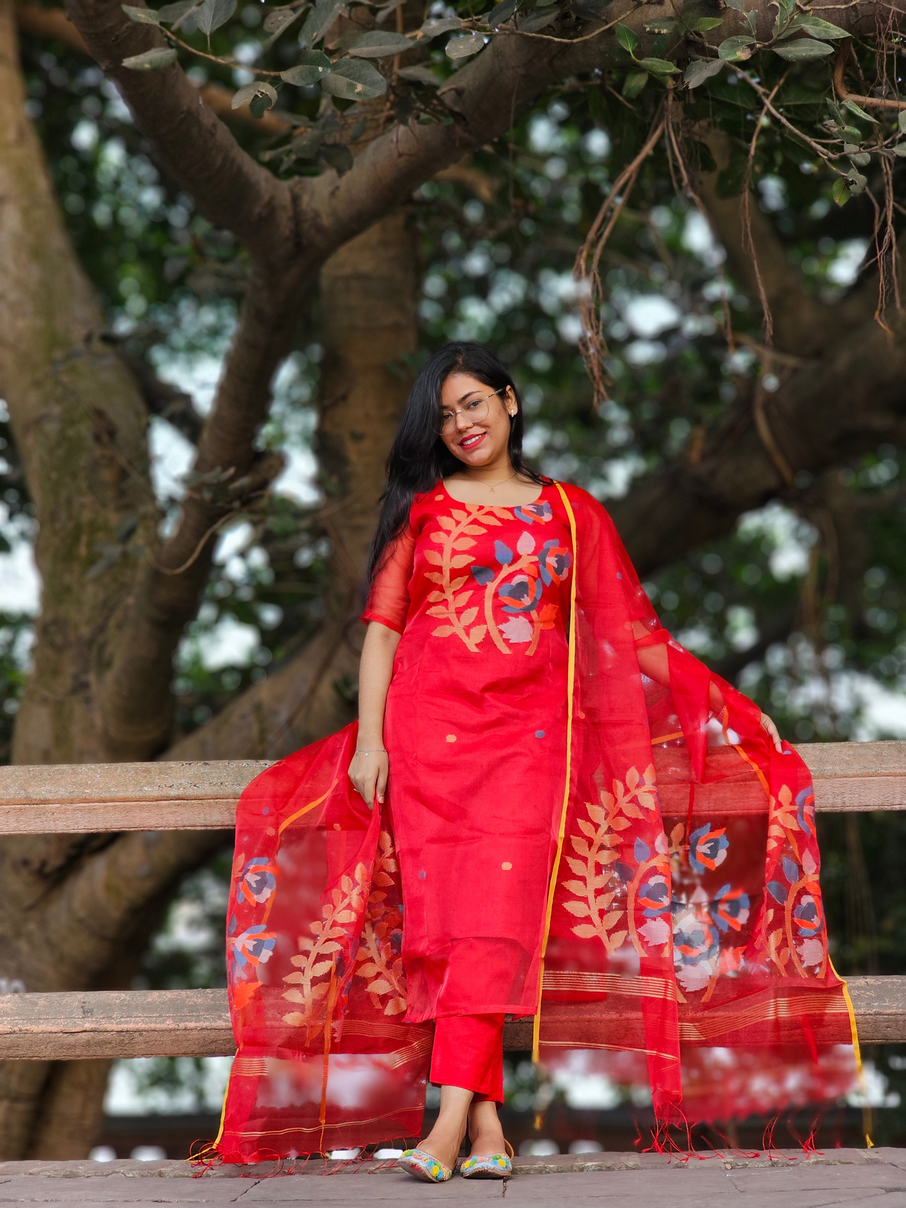 HANDLOOM MUSLIN JAMDANI SUIT SET