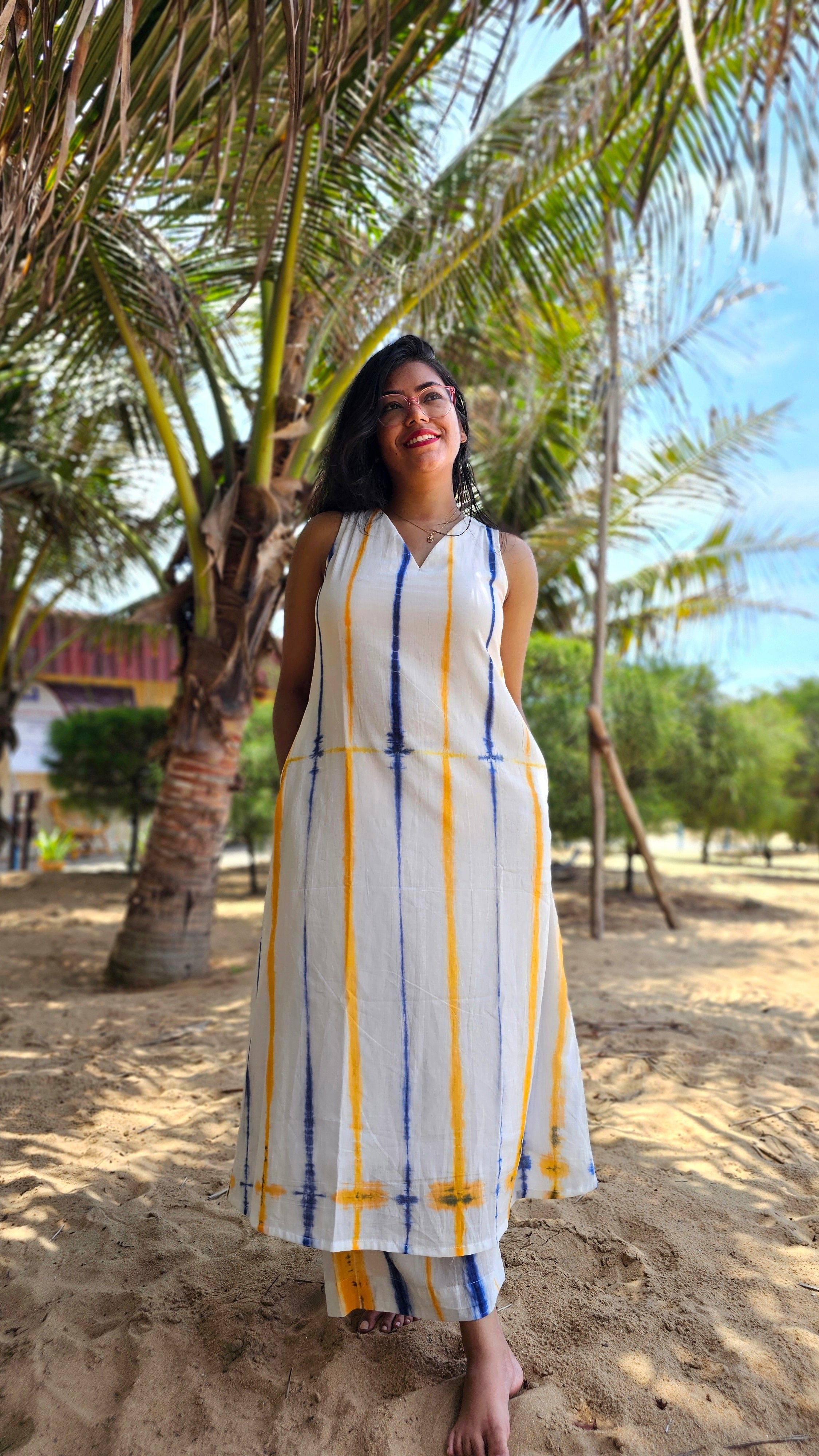 Inara White Dye-Verse Kurta Pant Set