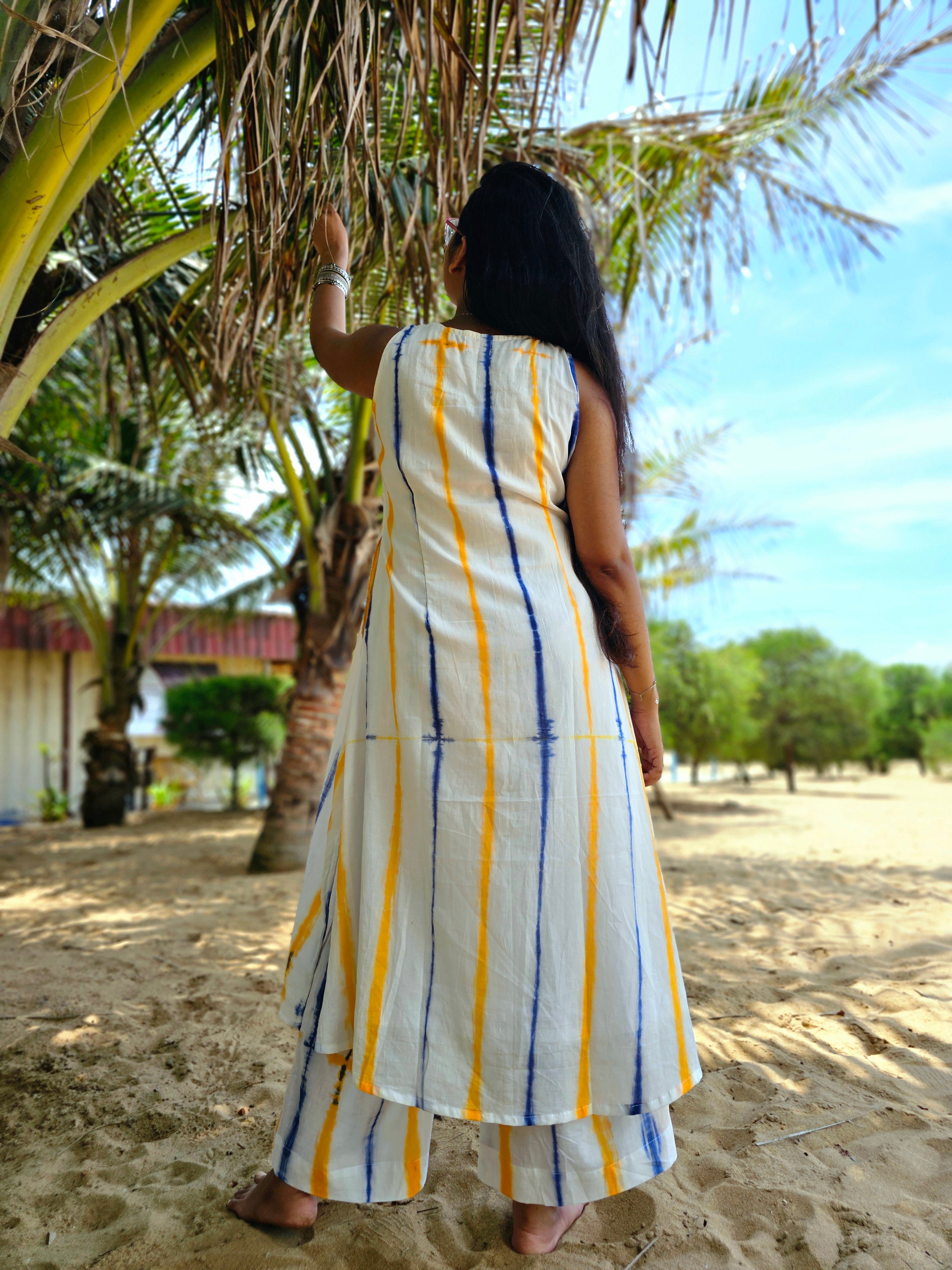 Inara White Dye-Verse Kurta Pant Set