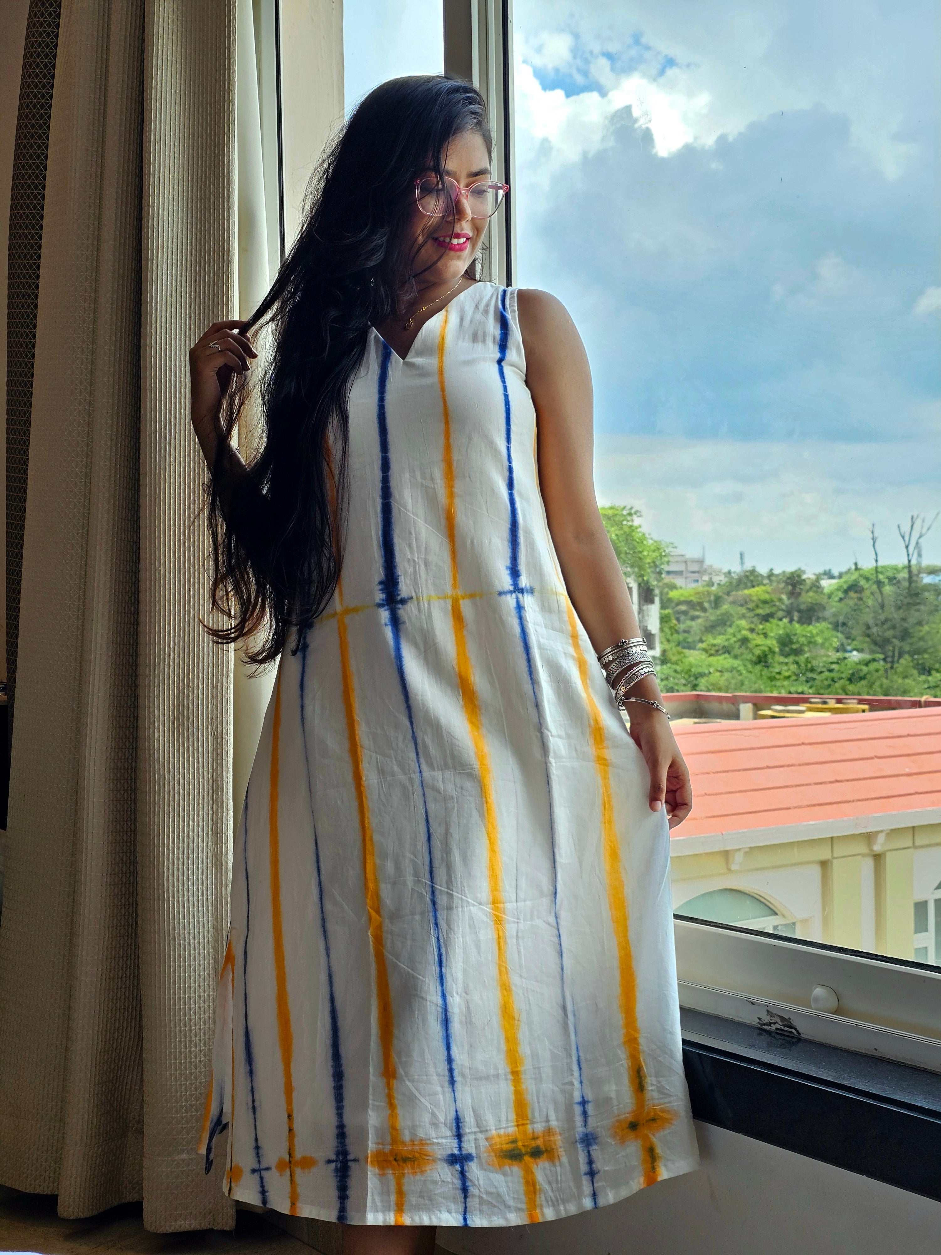 Inara White Dye-Verse Kurta Pant Set
