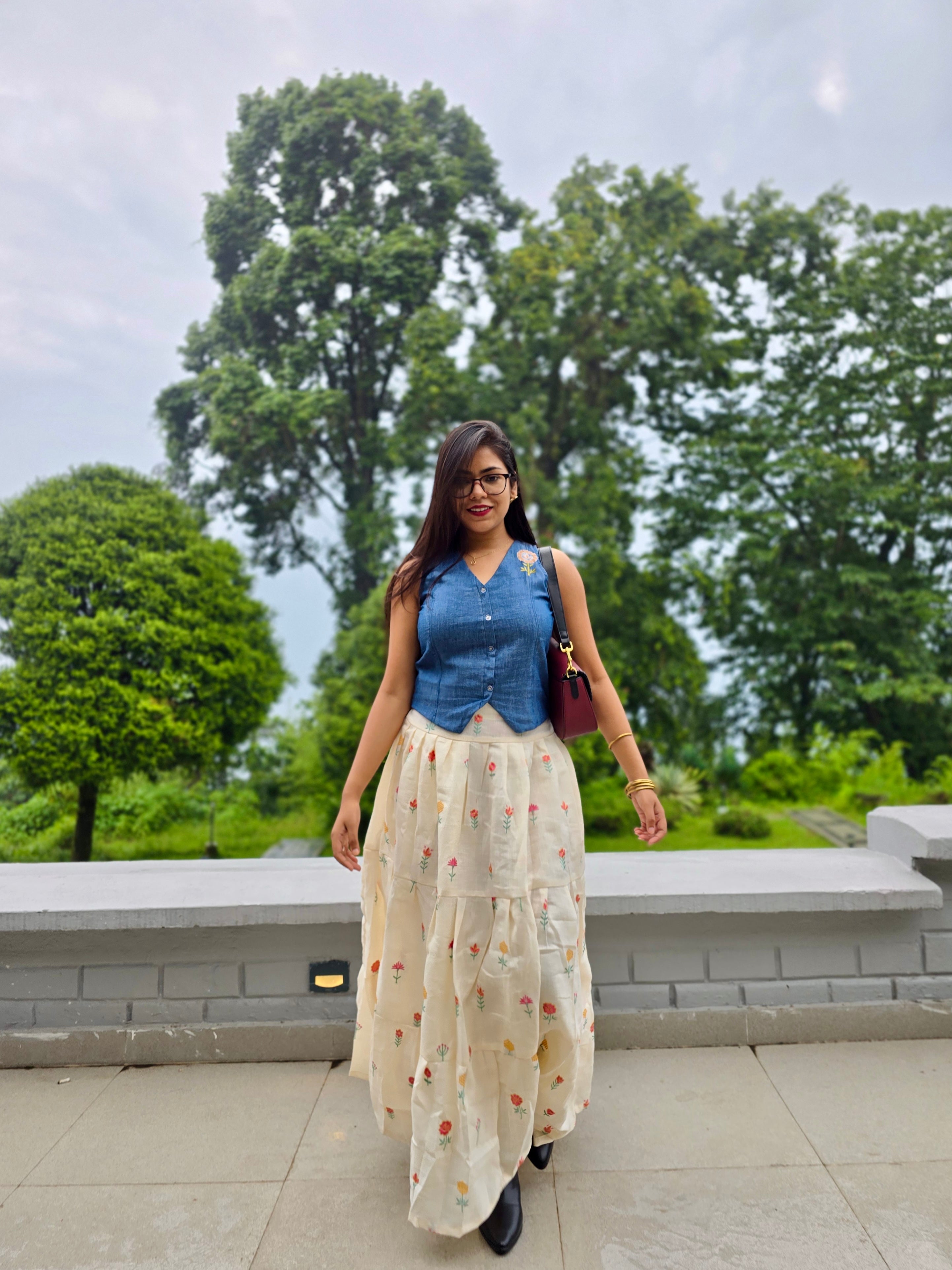 Dhuli Skirt (Embroidered linen skirt)