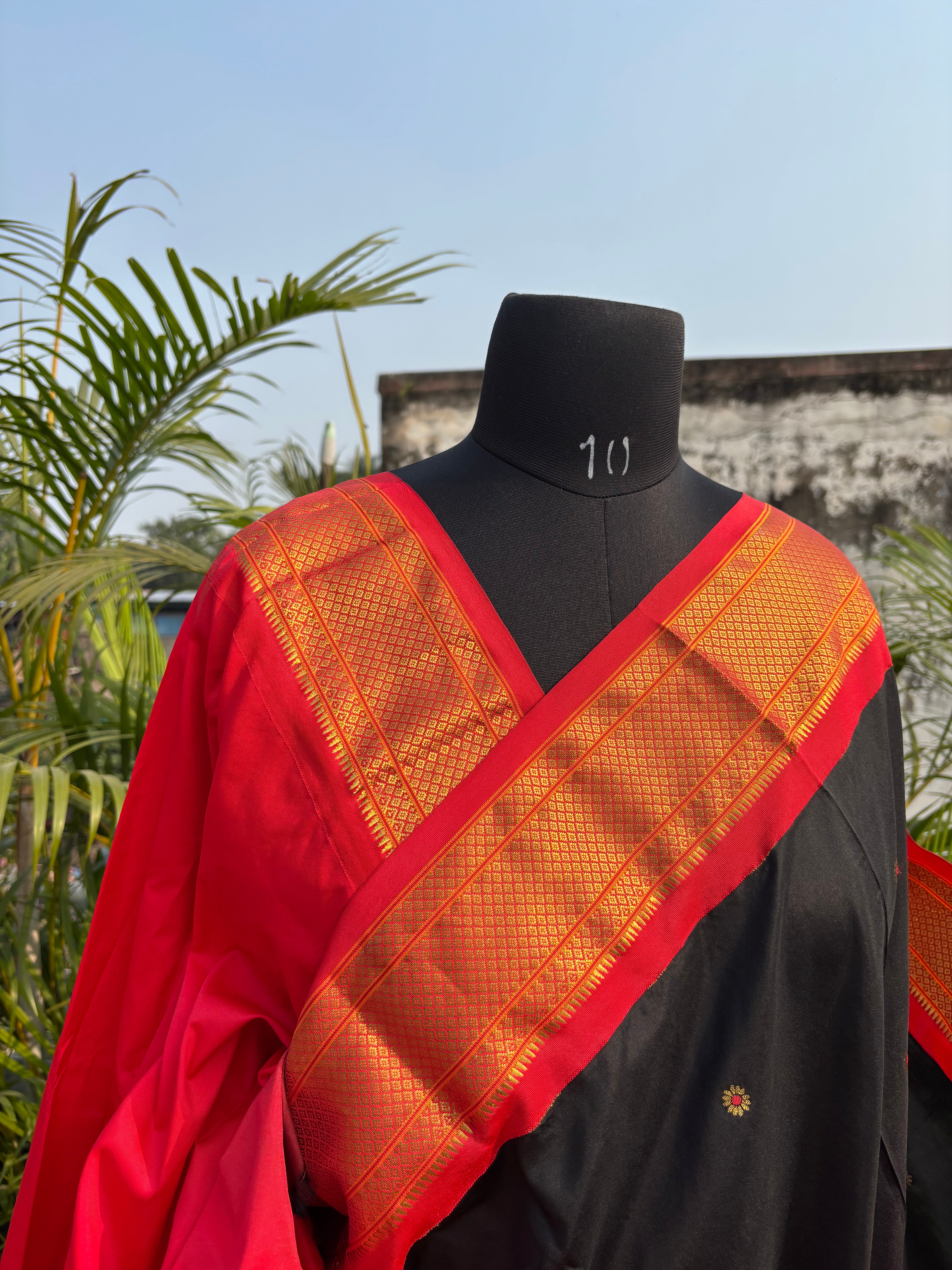 Mayura Virasat – Black