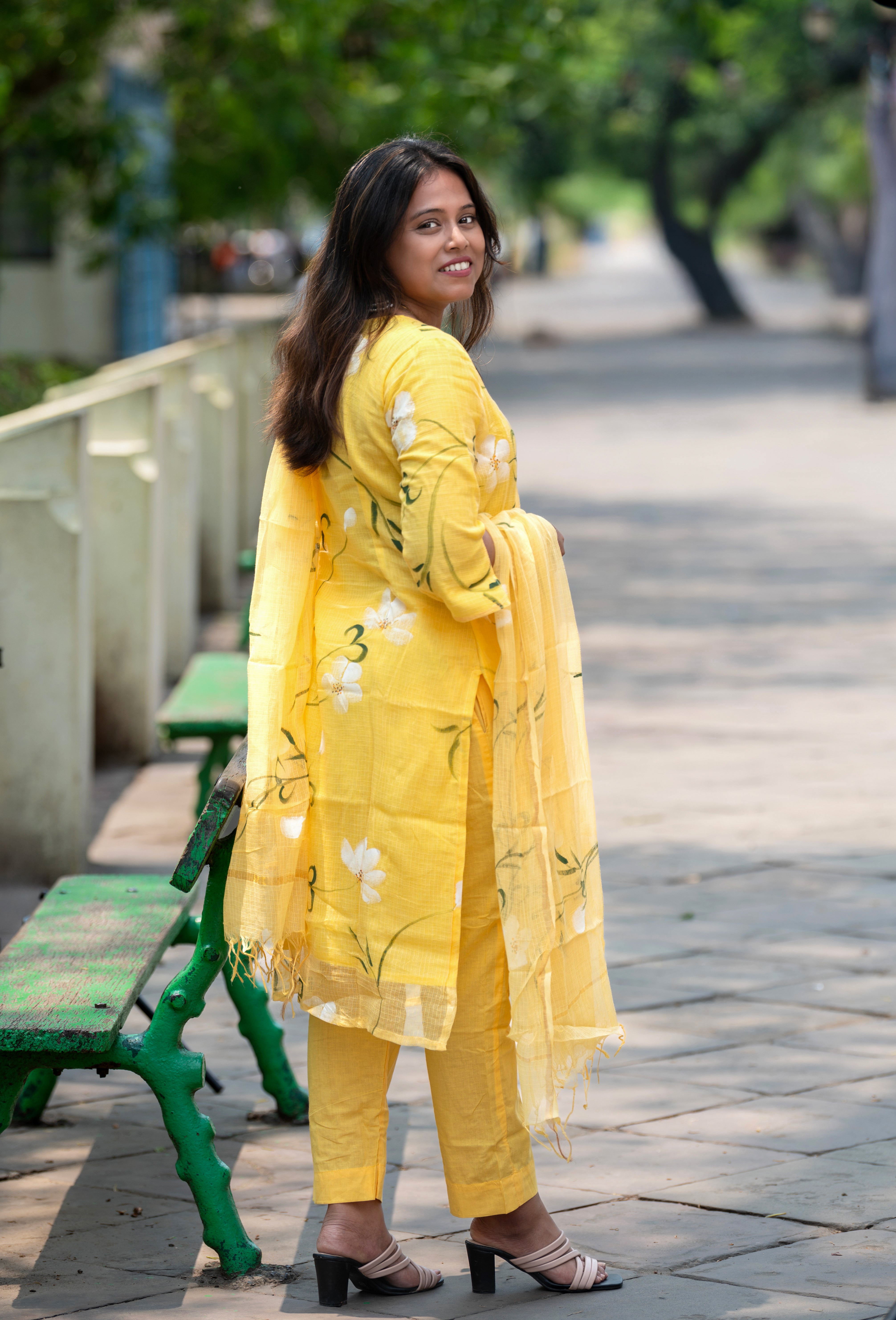 YELLOW KOTA HANDPAINTED SUIT SET