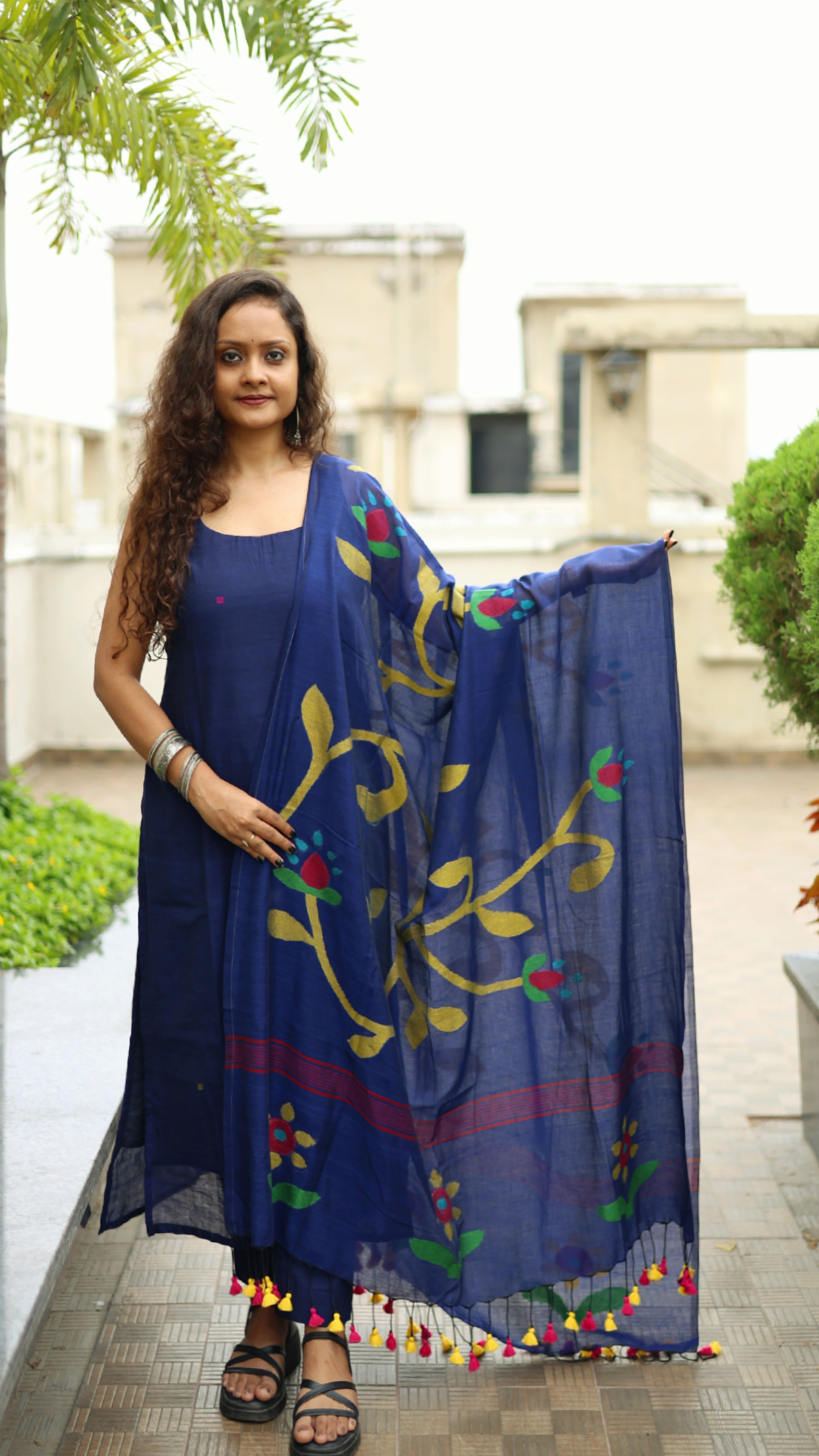 Handloom "Lata" Jamdani Suit Set