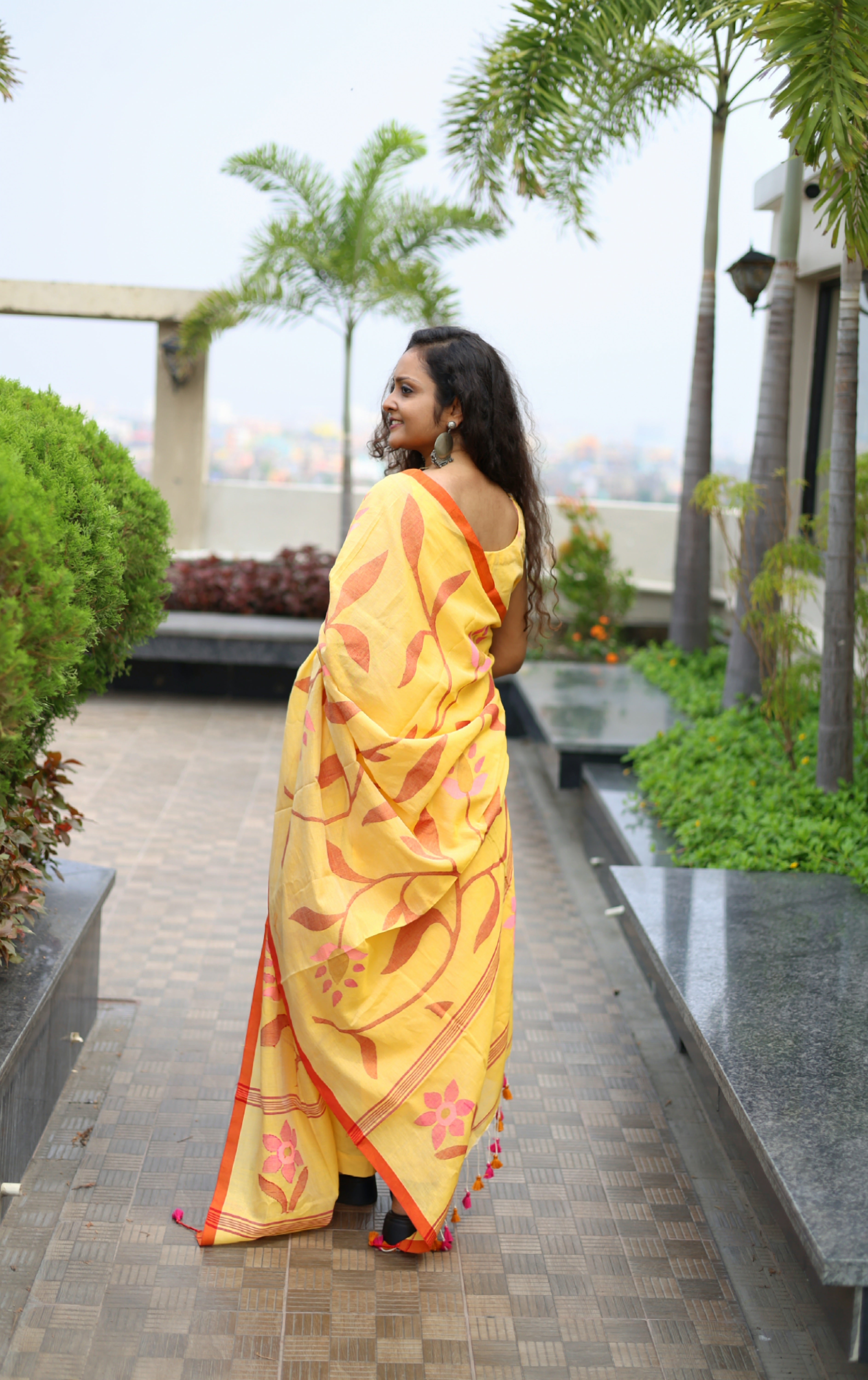 Handloom "Lata" Jamdani Suit Set