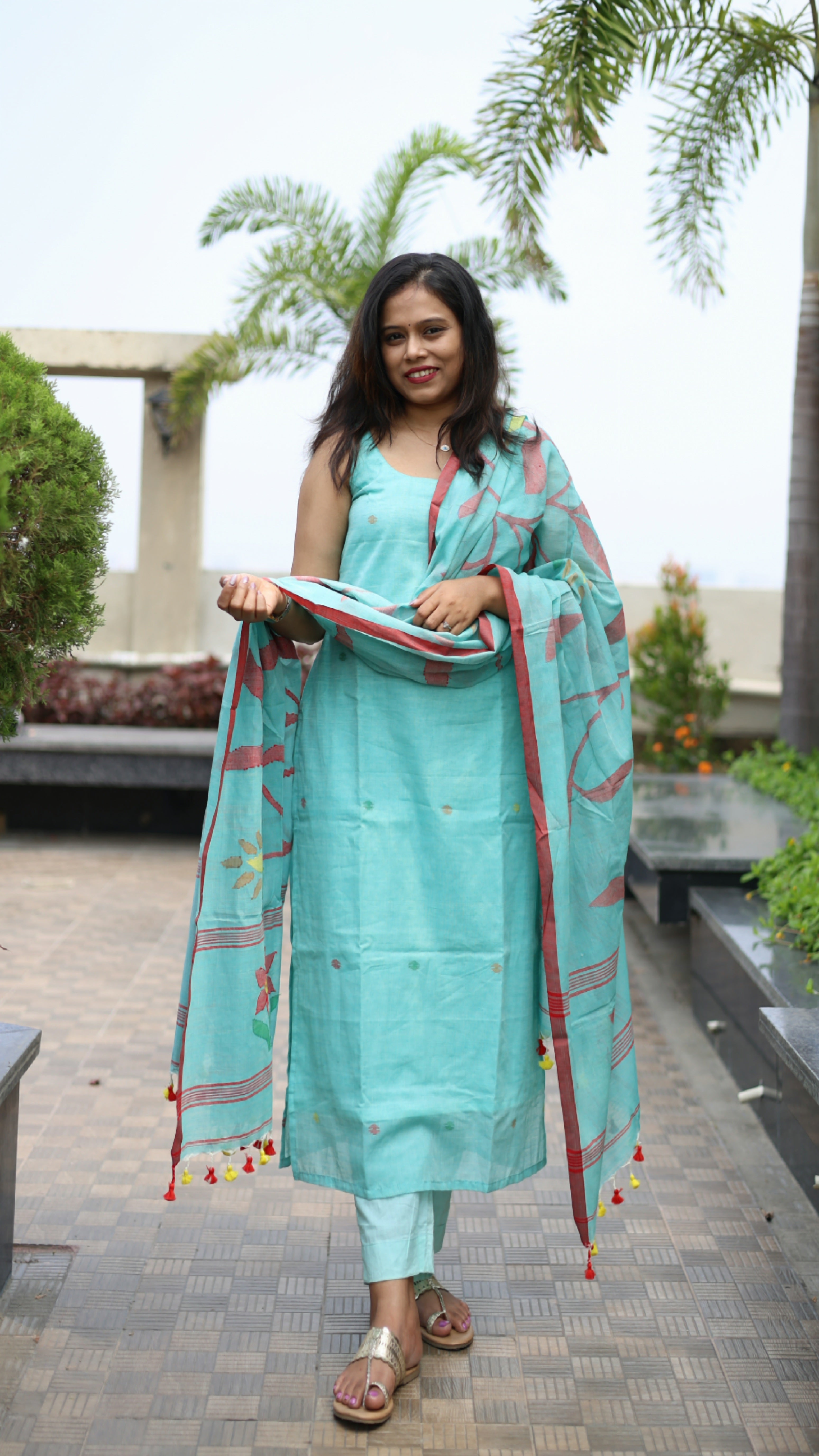 Handloom "Lata" Jamdani Suit Set