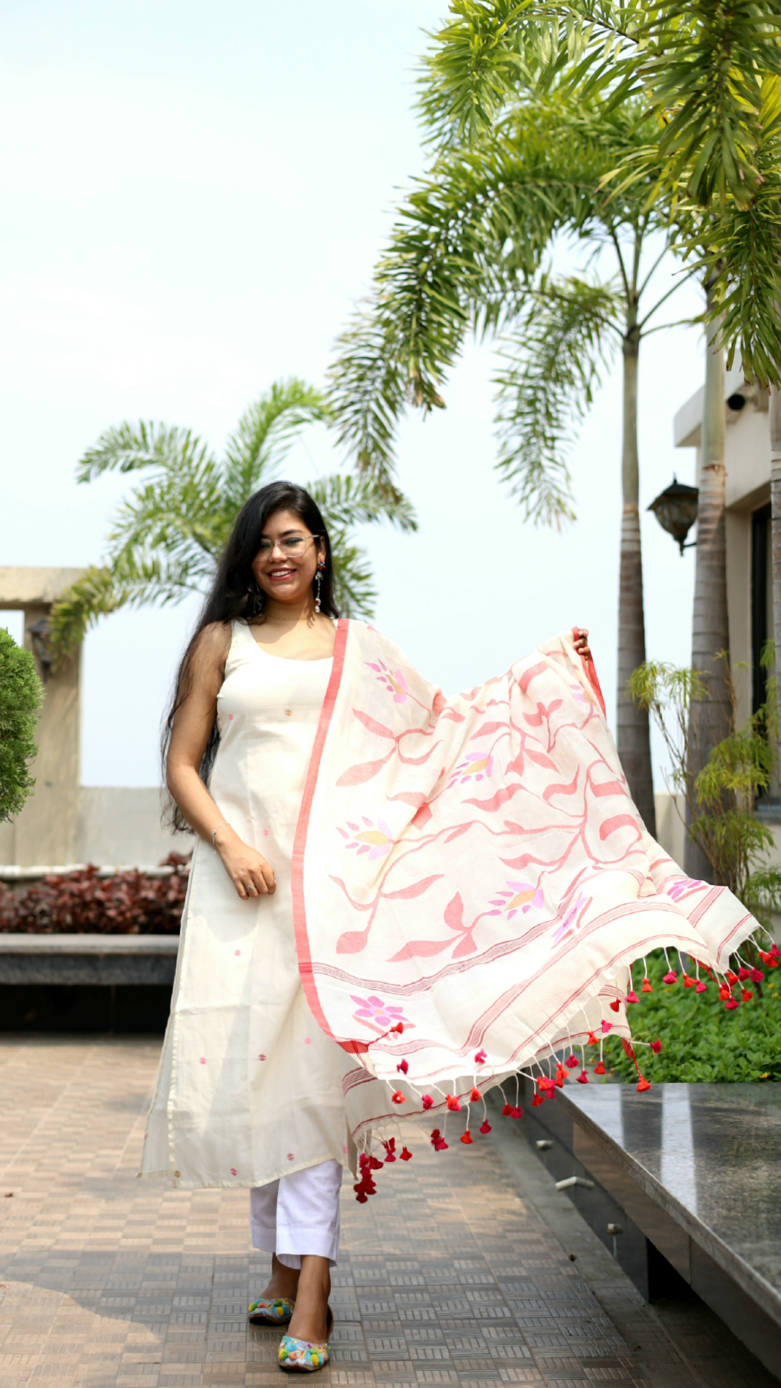 Handloom "Lata" Jamdani Suit Set