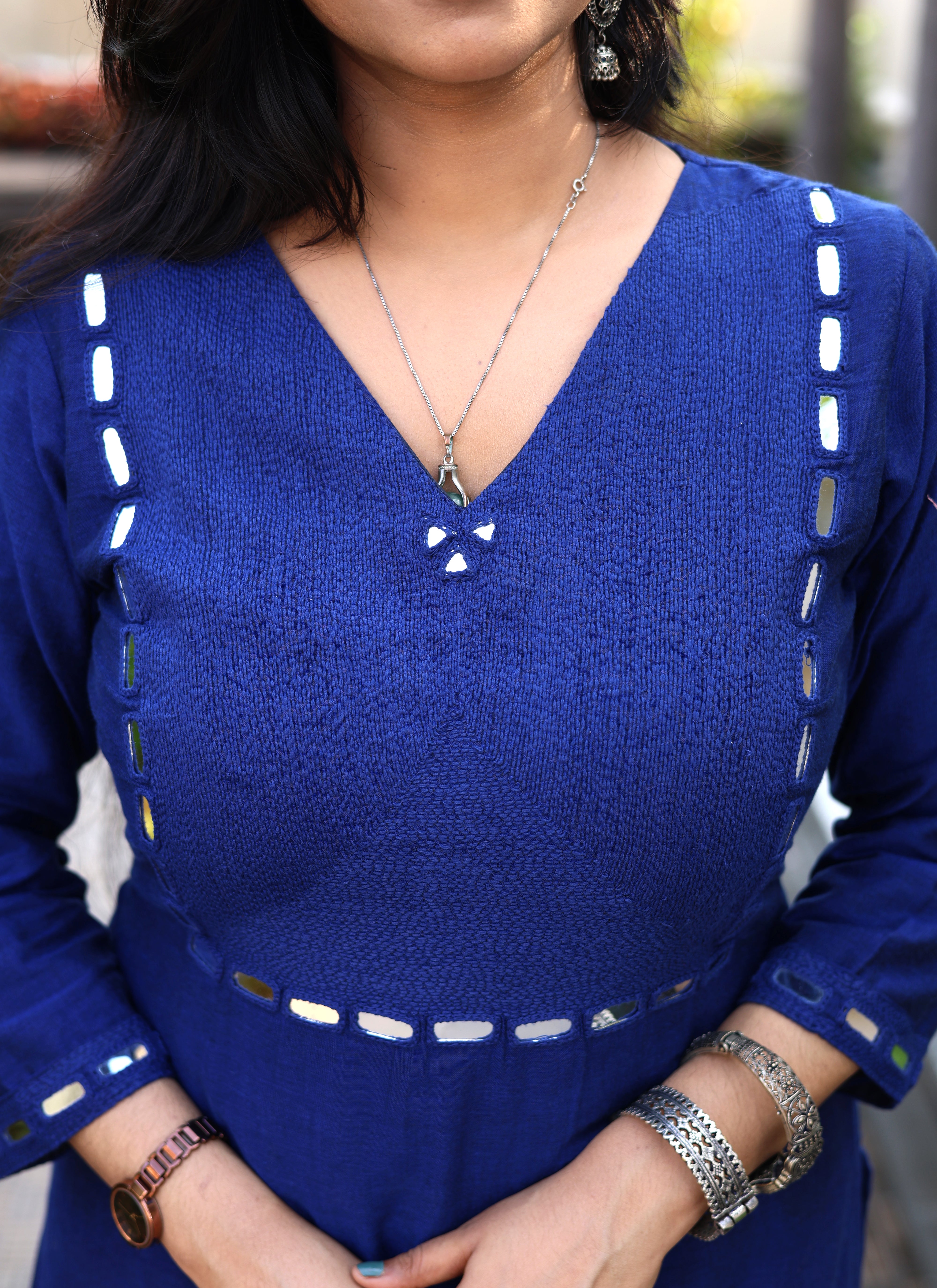Niraa Handloom Kurta - Navy Blue