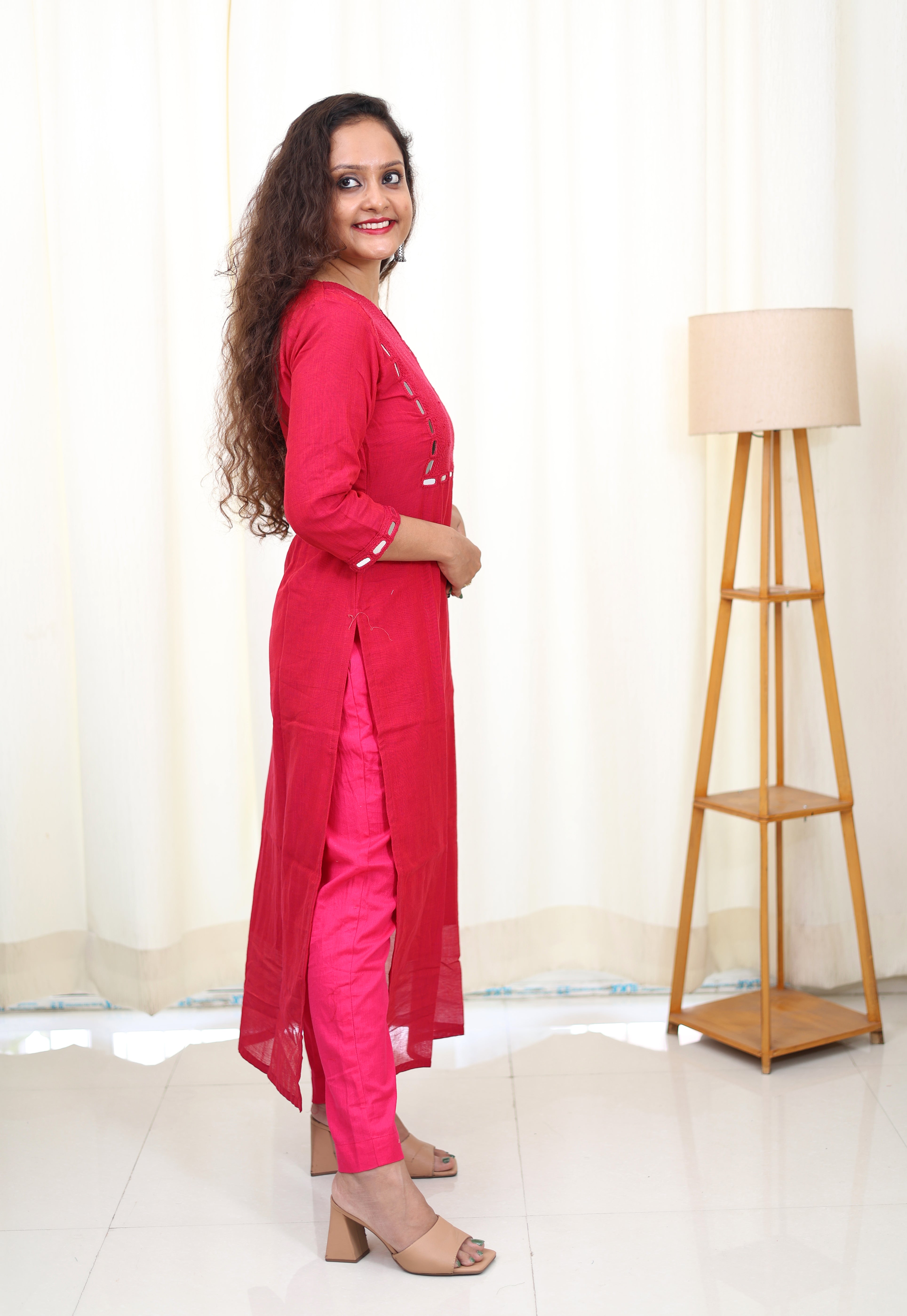 Niraa Handloom Kurta - Rani