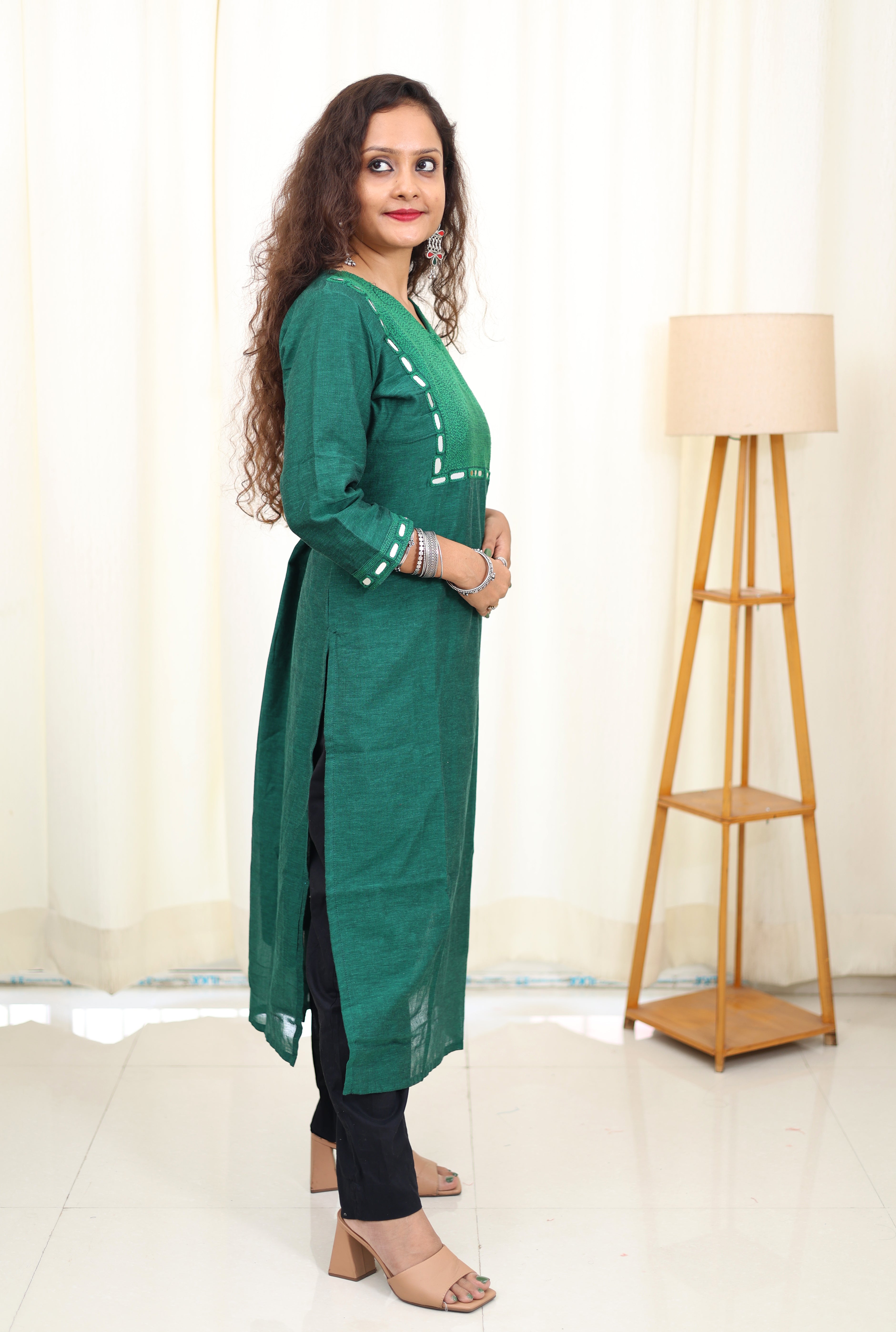 Niraa Handloom Kurta - Forest Green