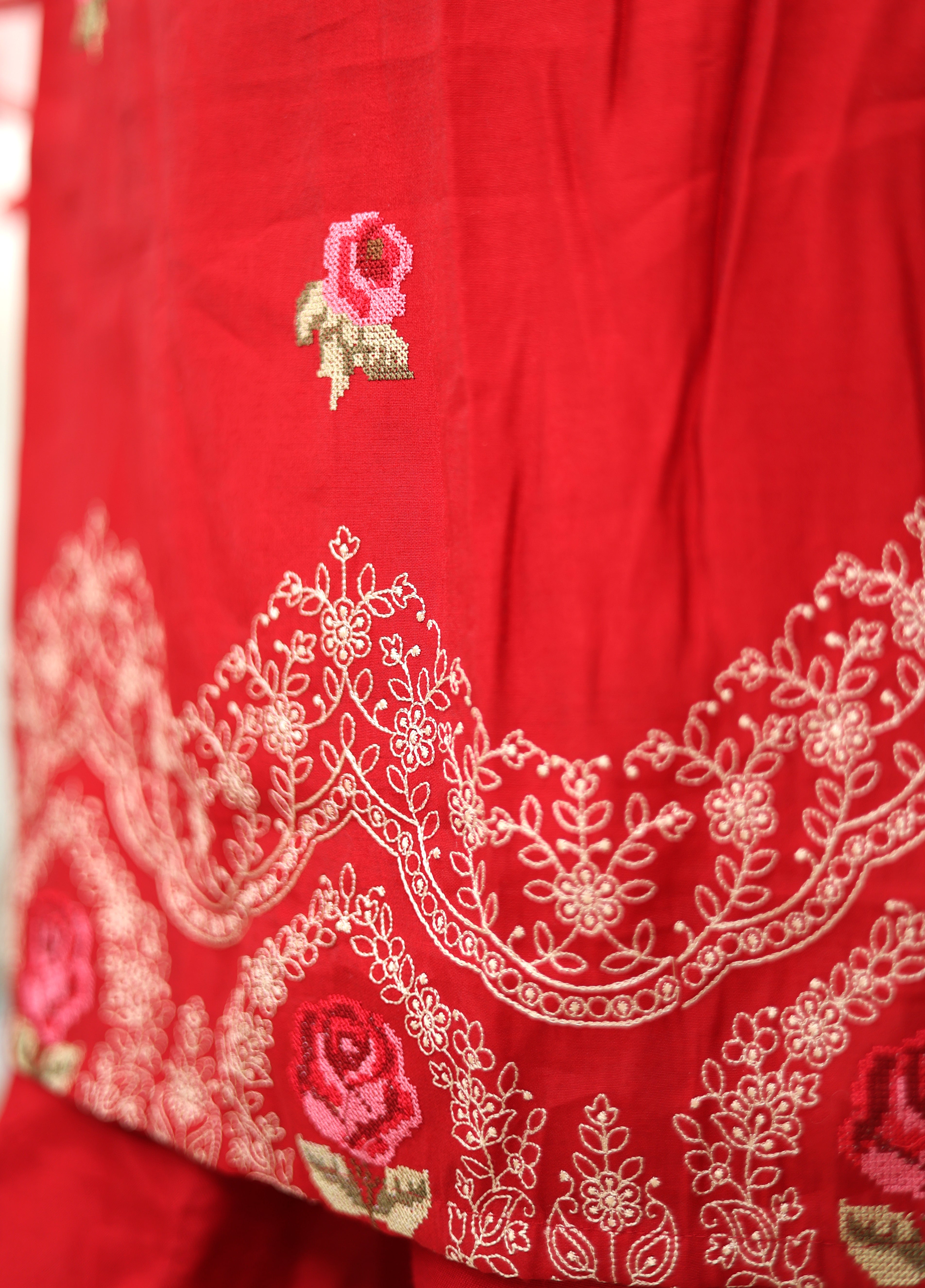 Red Rose Muslin Suit Set with Organza Dupatta
