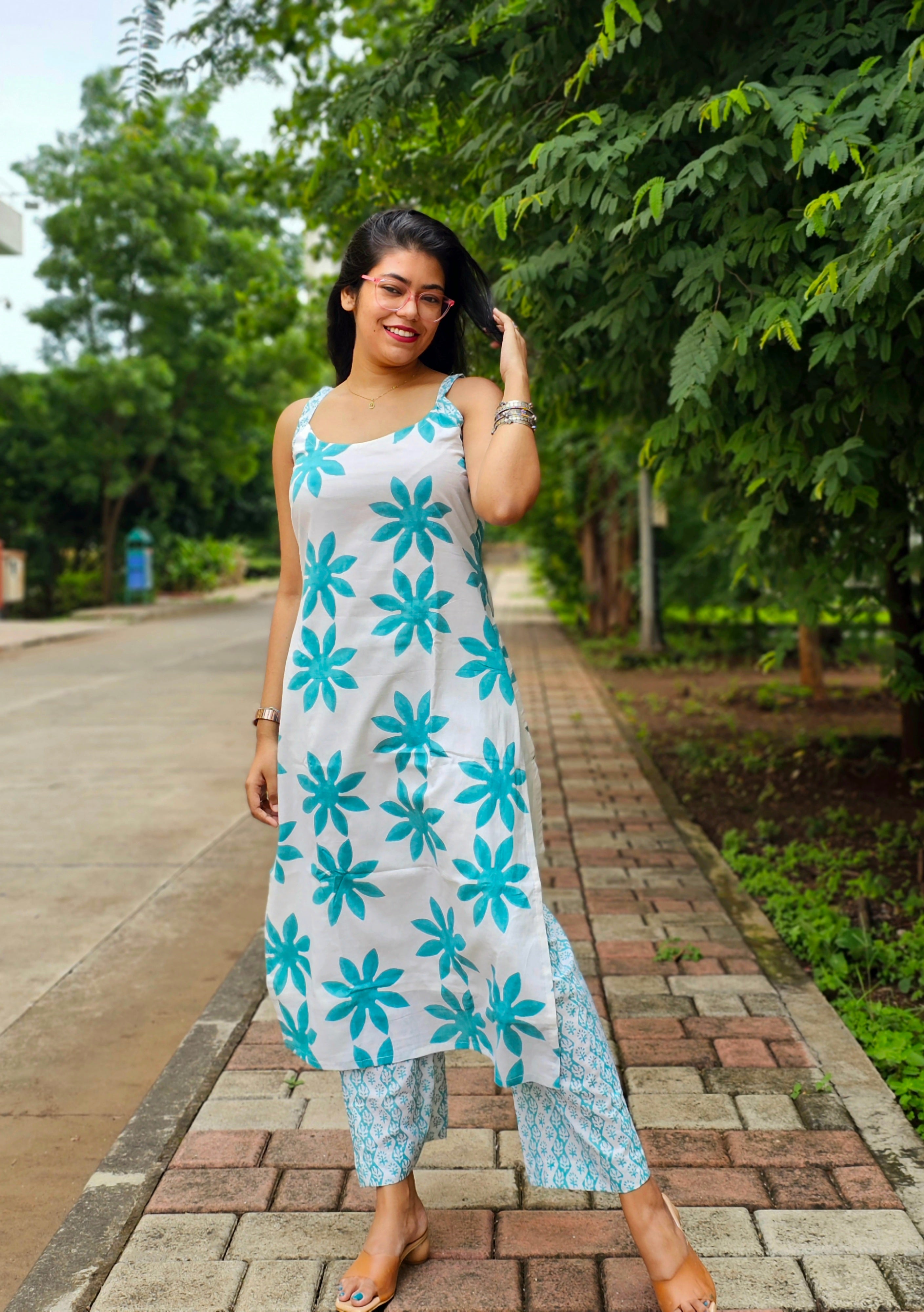 Wild Bloom White and Turquoise Kurta Pant Set