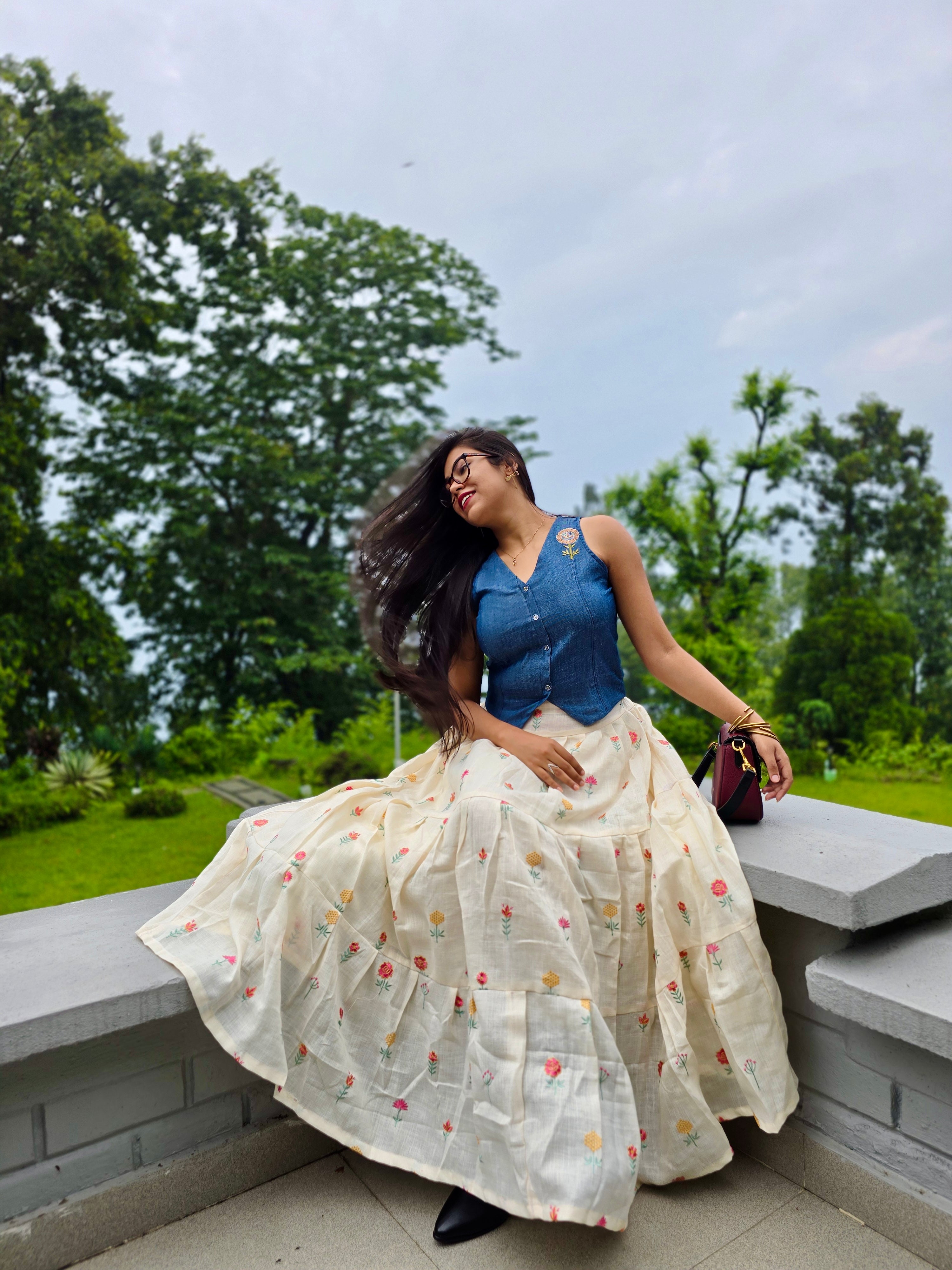 Dhuli Skirt (Embroidered linen skirt)