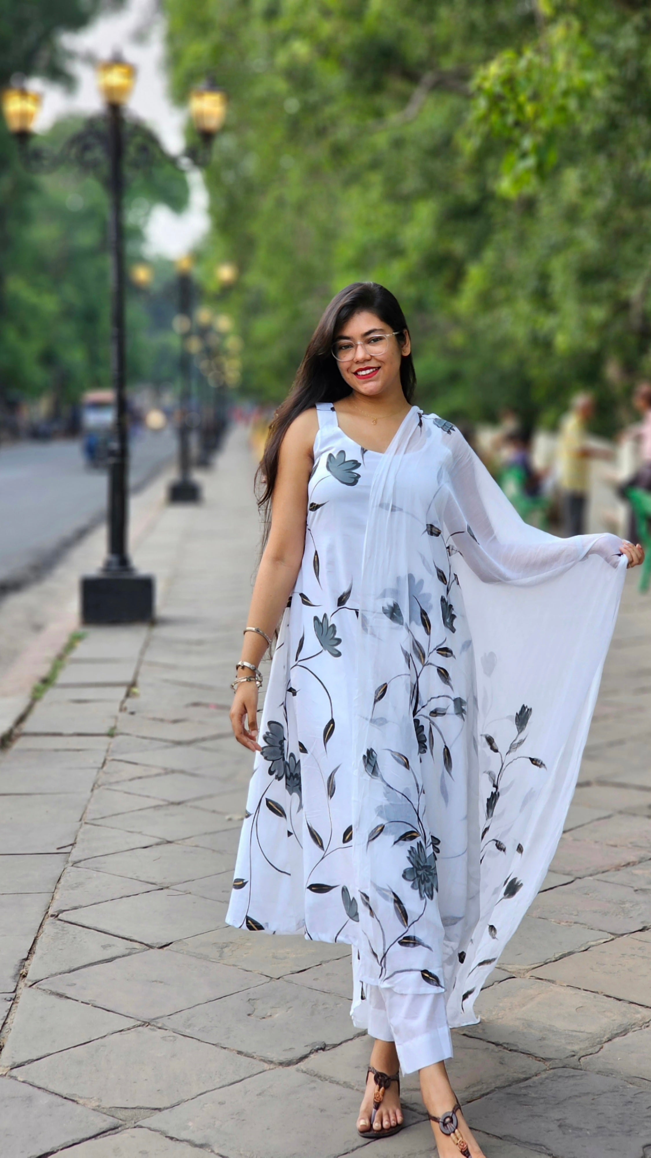 White Cotton Handpainted Suit Set with Chiffon Dupatta