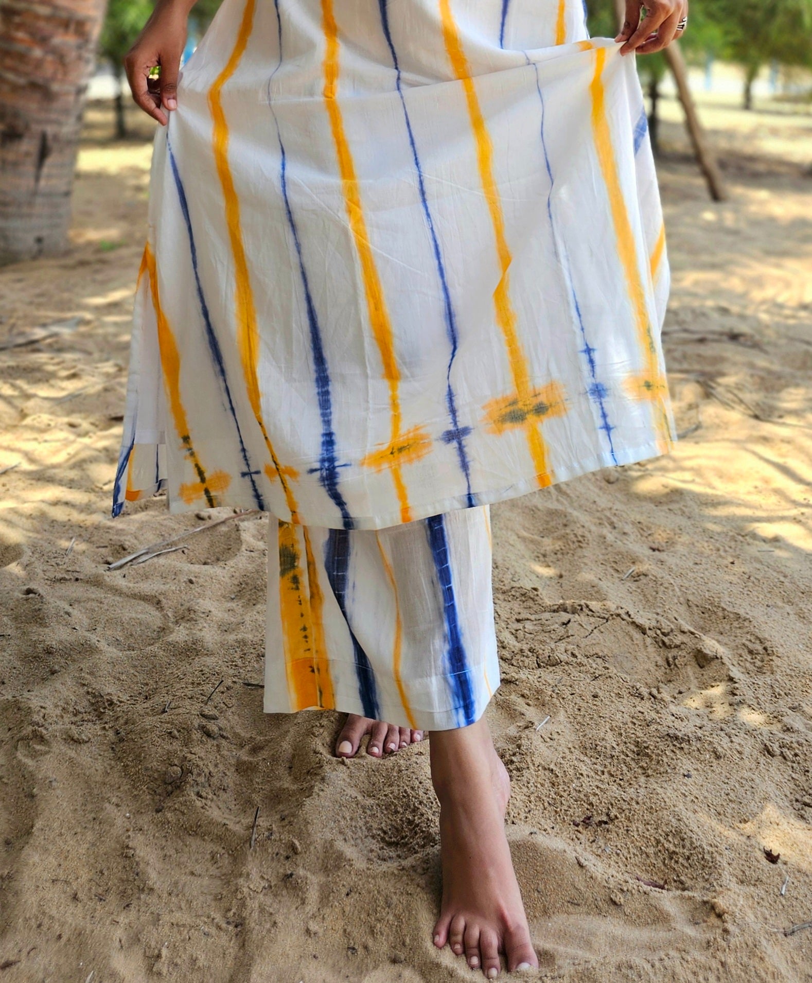 Inara White Dye-Verse Kurta Pant Set