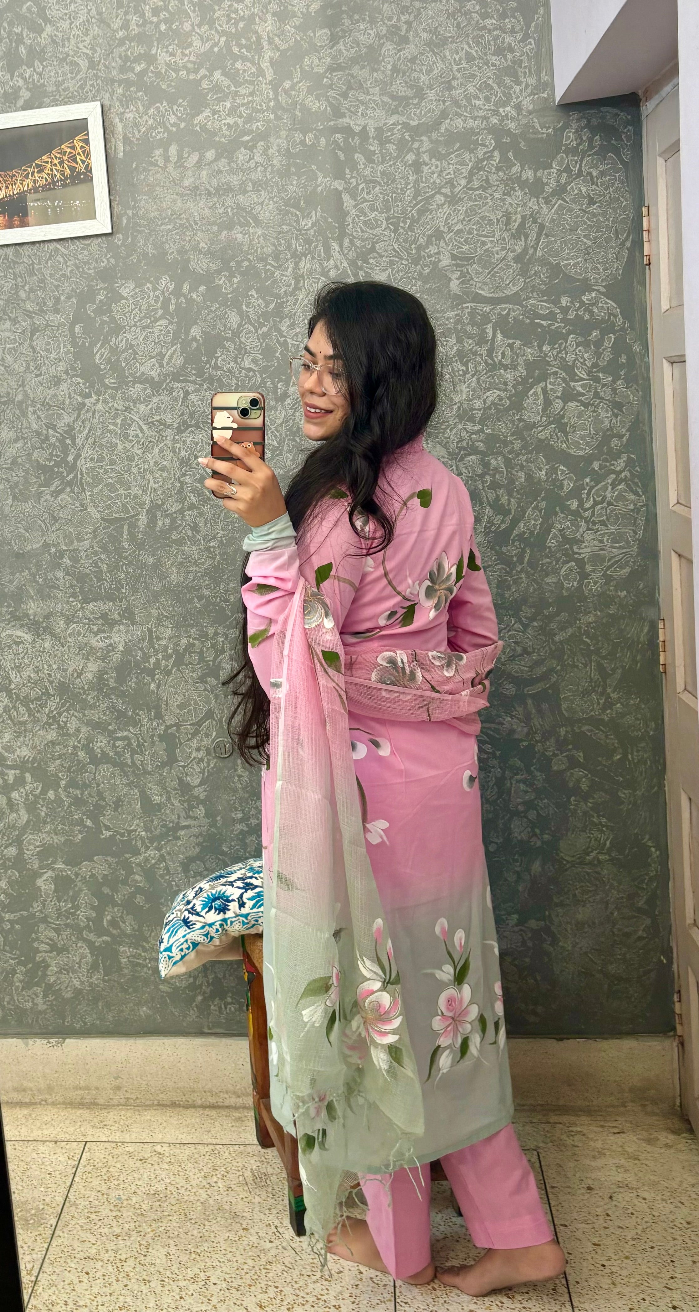 PALLAVI - PINK GREY COTTON OMBRÉ HANDPAINTED SUIT SET WITH KOTA DORIYA DUPATTA