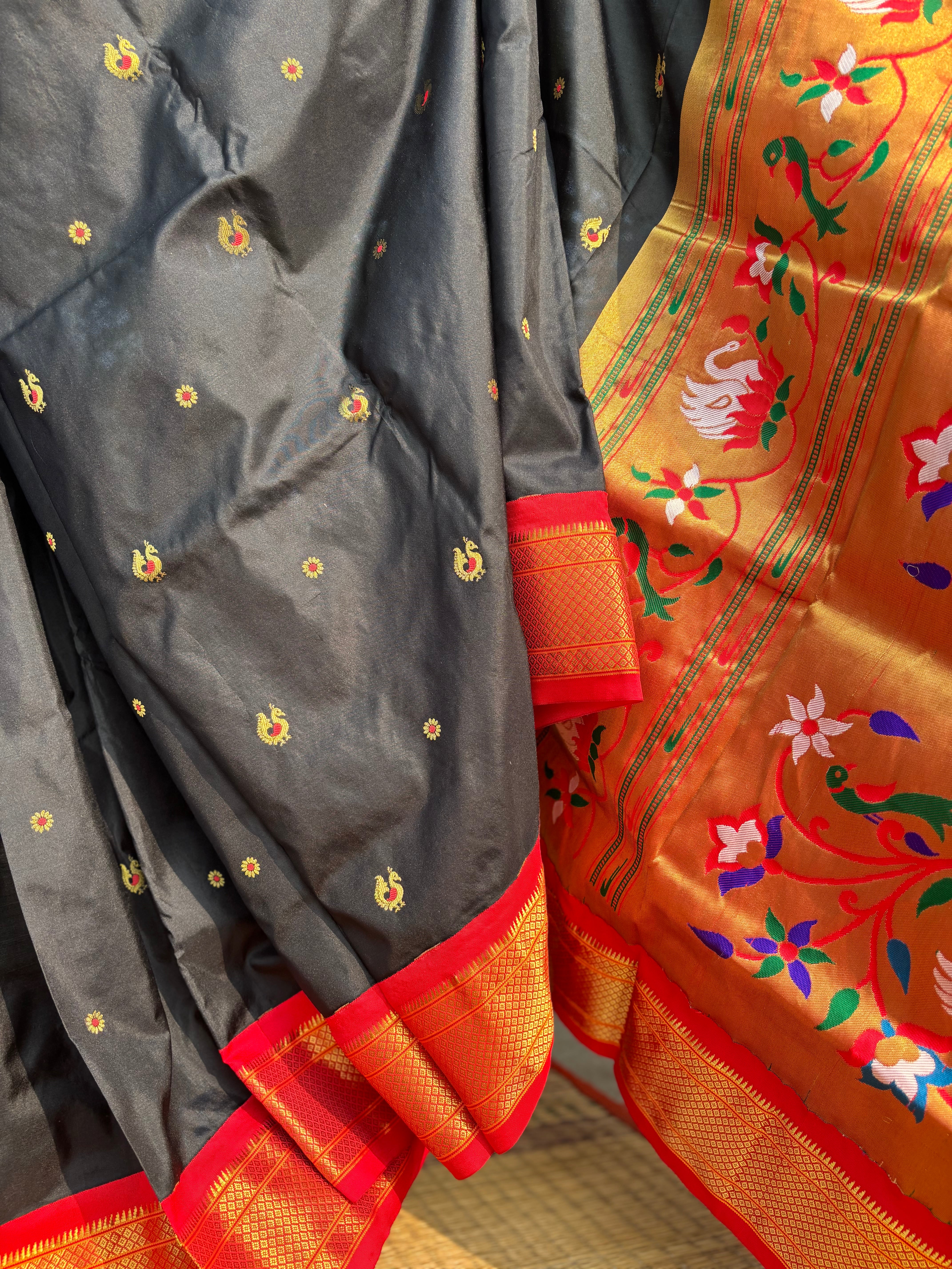 Mayura Virasat – Black