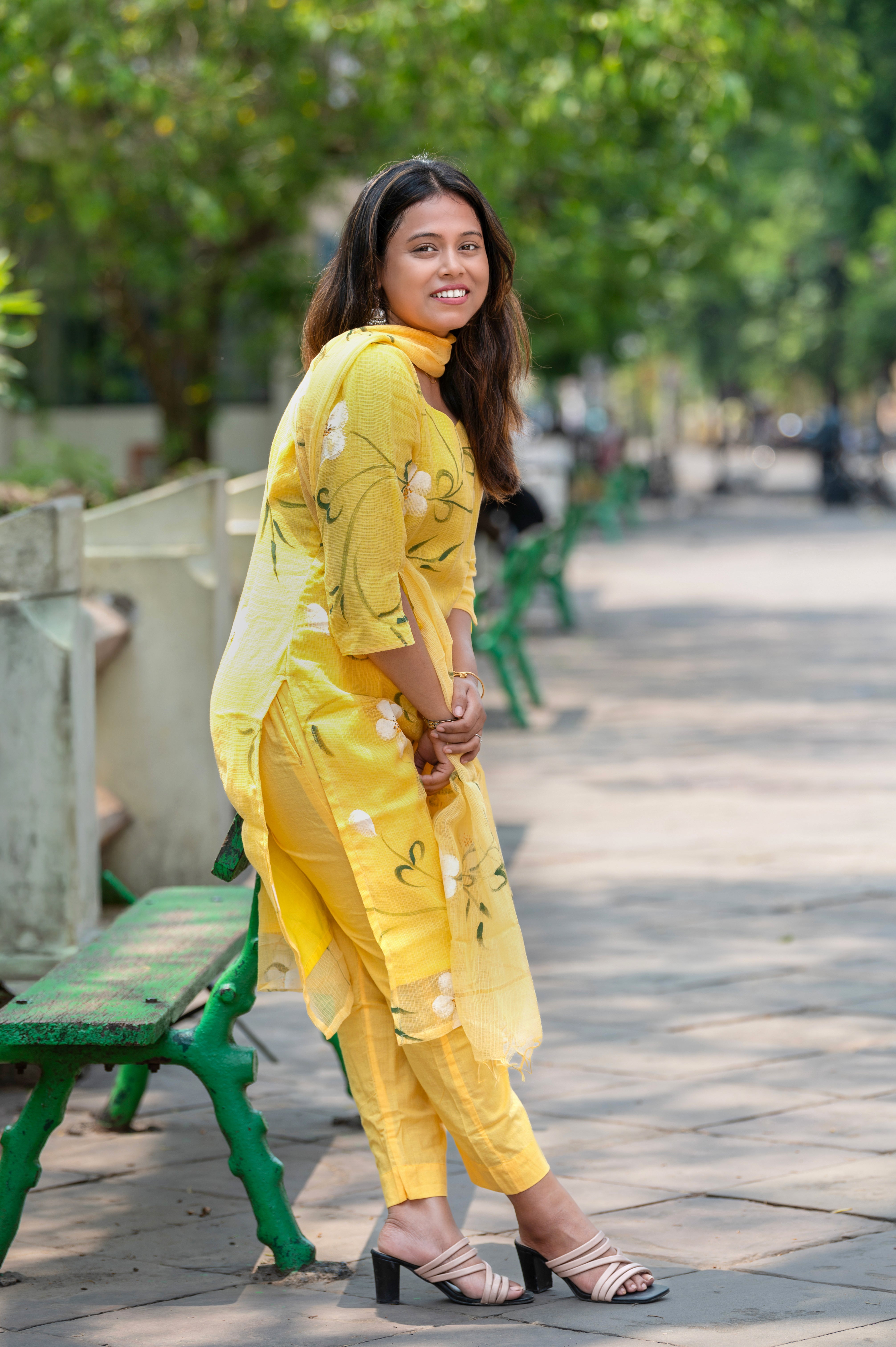 YELLOW KOTA HANDPAINTED SUIT SET