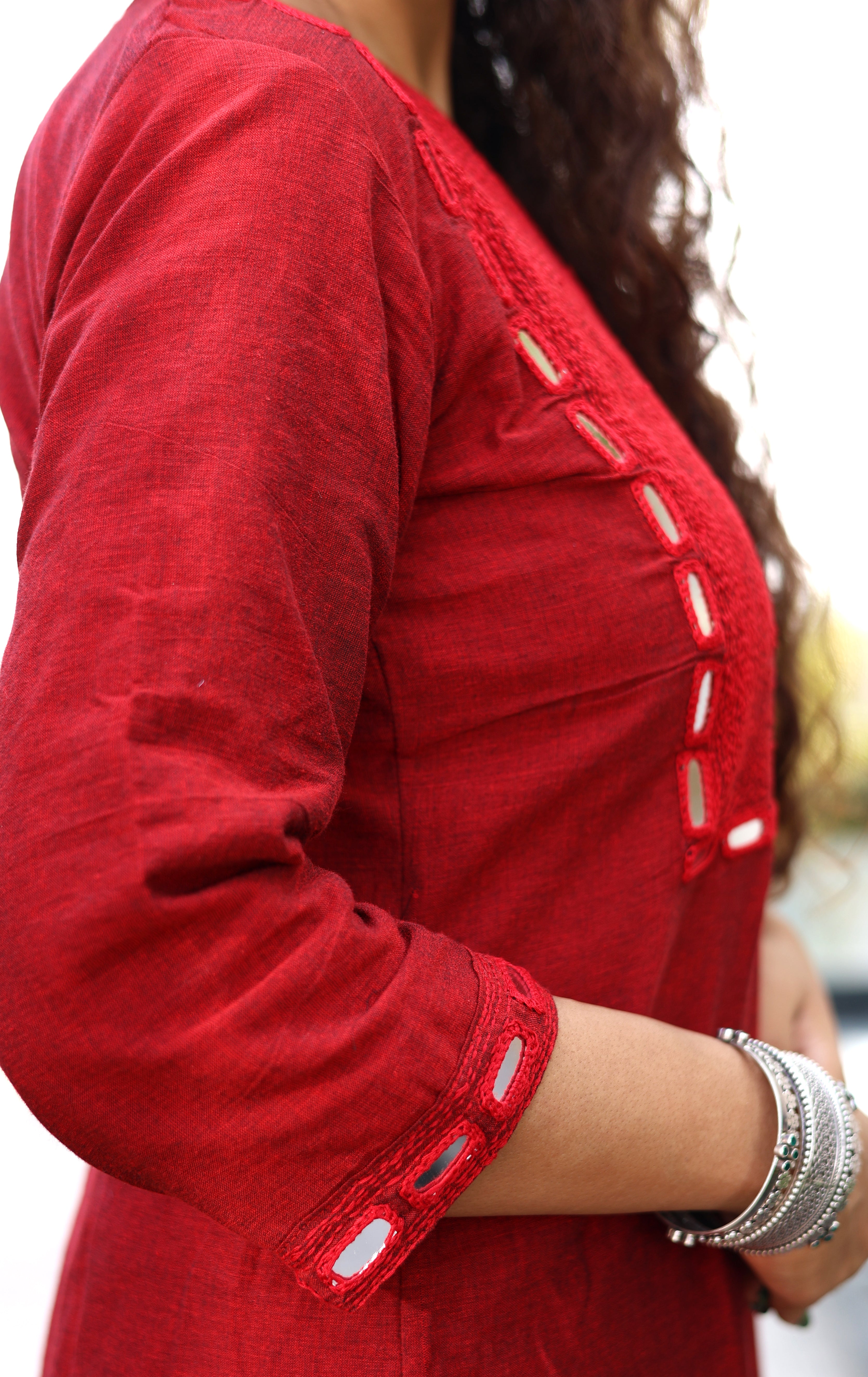 Niraa Handloom Kurta - Maroon