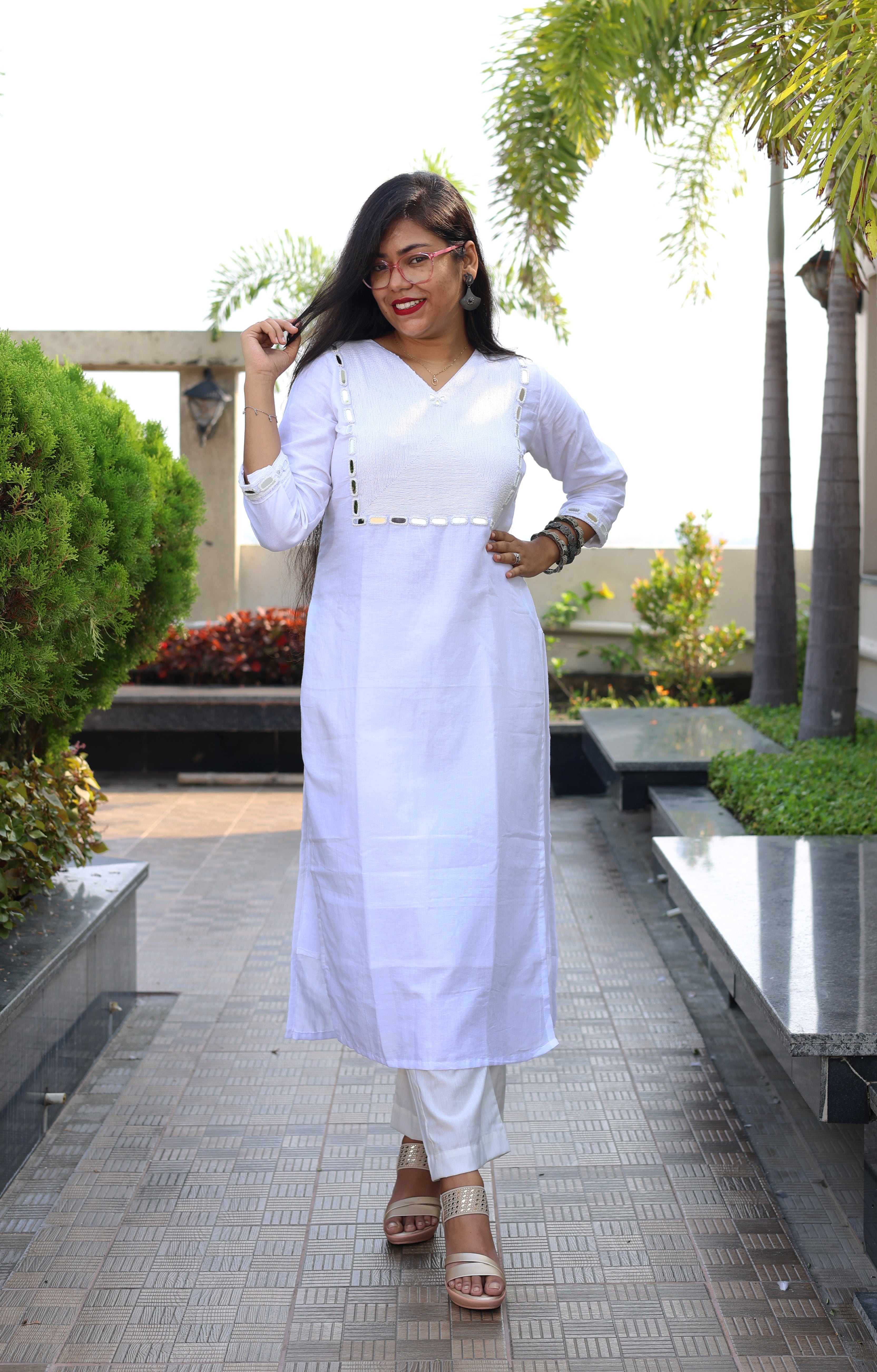 Niraa Handloom Kurta - White
