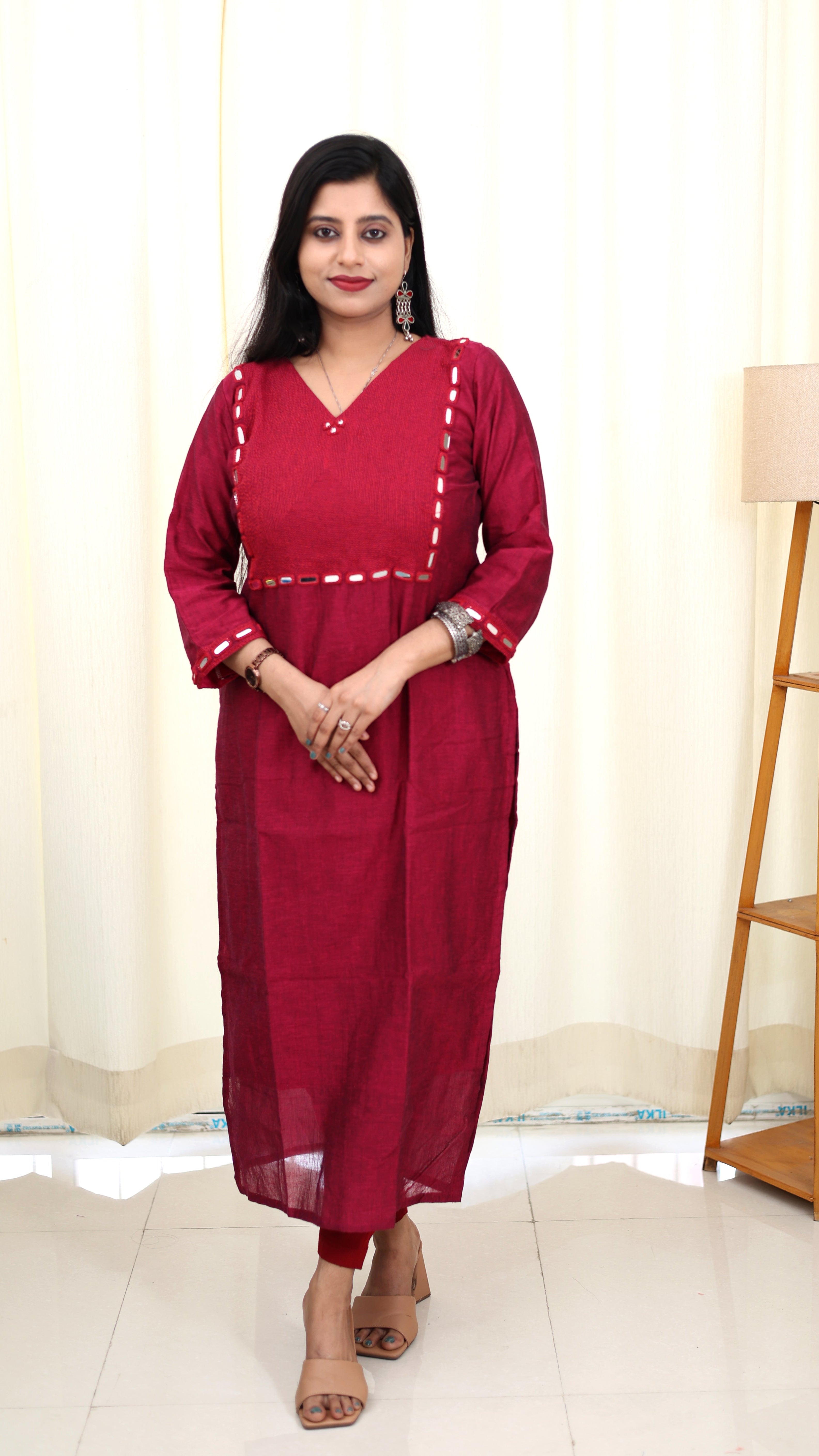 Niraa Handloom Kurta - Wine