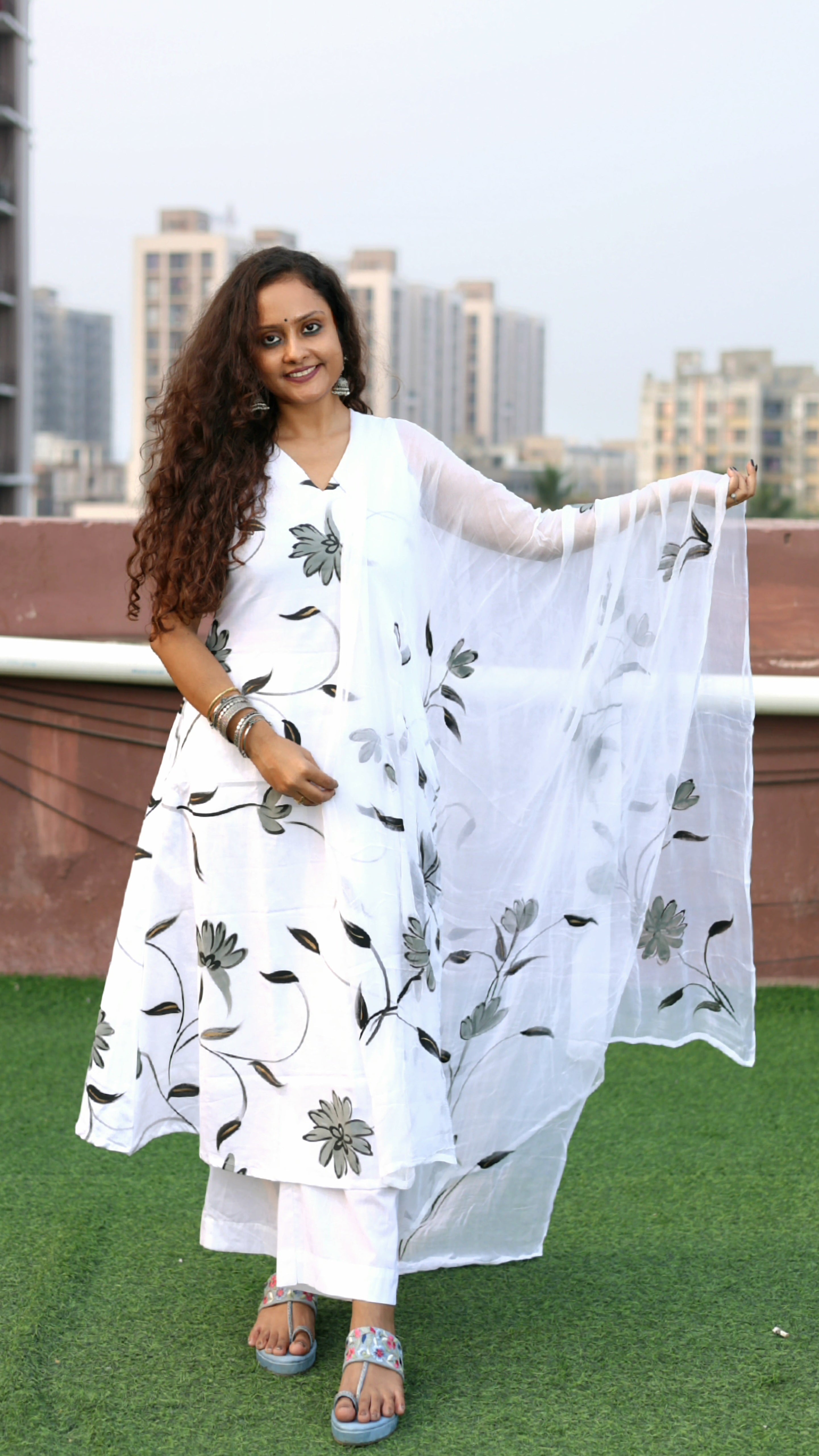 White Cotton Handpainted Suit Set with Chiffon Dupatta