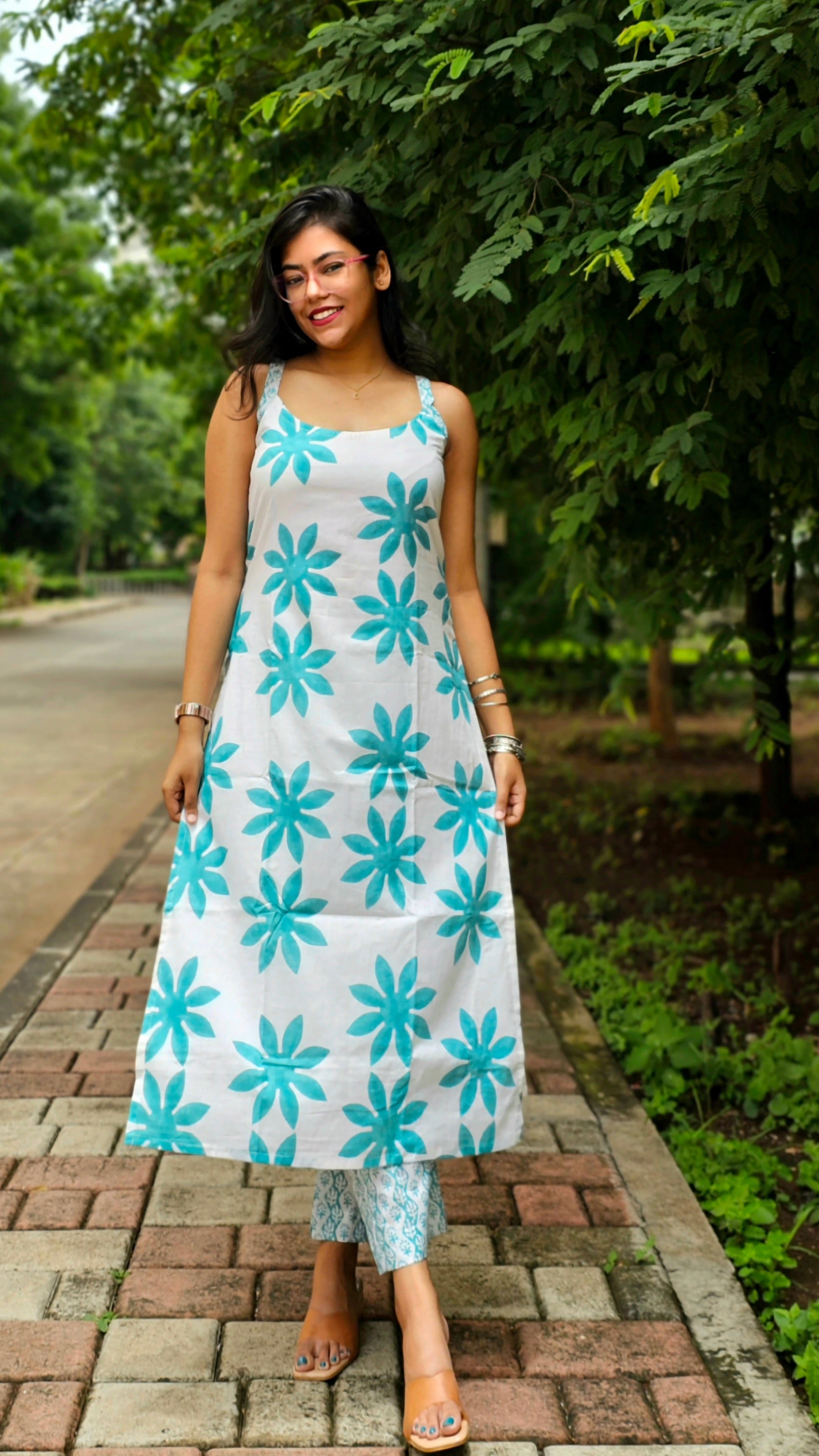 Wild Bloom White and Turquoise Kurta Pant Set